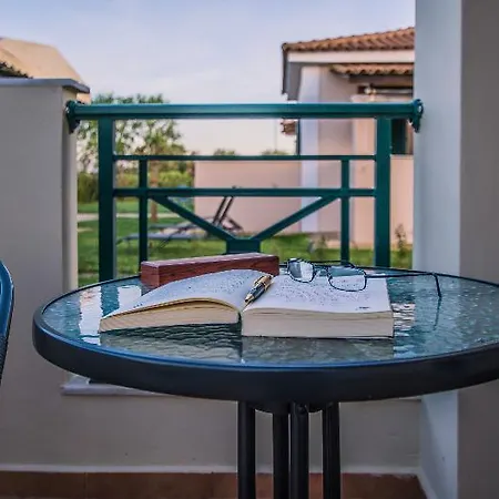 Giannoulis Village Hotel Vougiaton
